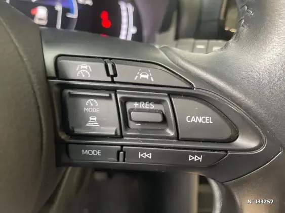 TOYOTA YARIS CROSS I - voiture d'occasion - Photo 36