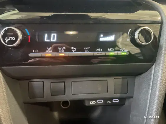 TOYOTA YARIS CROSS I - voiture d'occasion - Photo 40