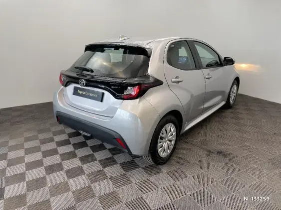 TOYOTA YARIS IV - voiture d'occasion - Photo 4