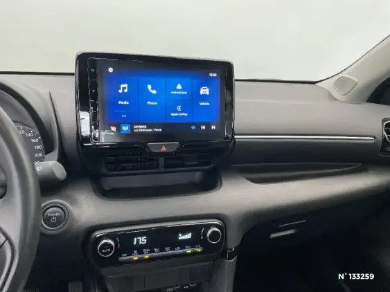 TOYOTA YARIS IV - voiture d'occasion - Photo 13