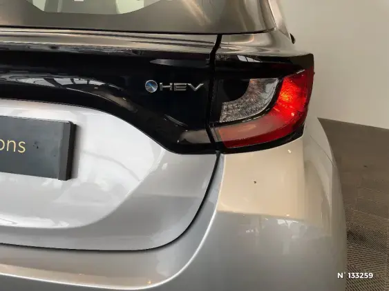 TOYOTA YARIS IV - voiture d'occasion - Photo 30