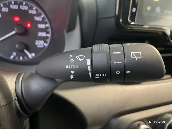 TOYOTA YARIS IV - voiture d'occasion - Photo 38