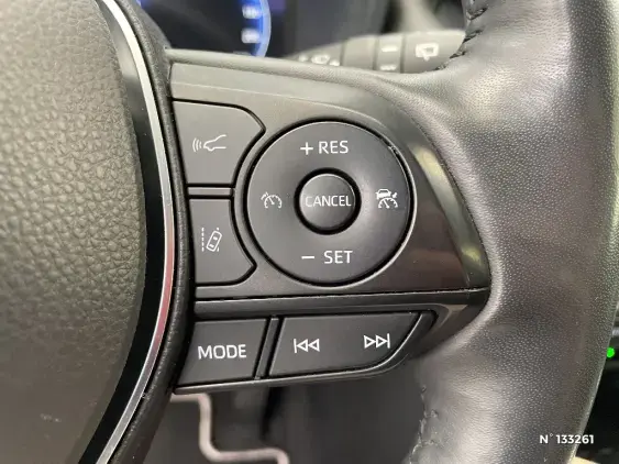 TOYOTA RAV4 V - voiture d'occasion - Photo 39