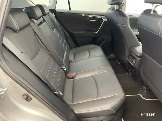 TOYOTA RAV4 V - voiture d'occasion - Photo 11