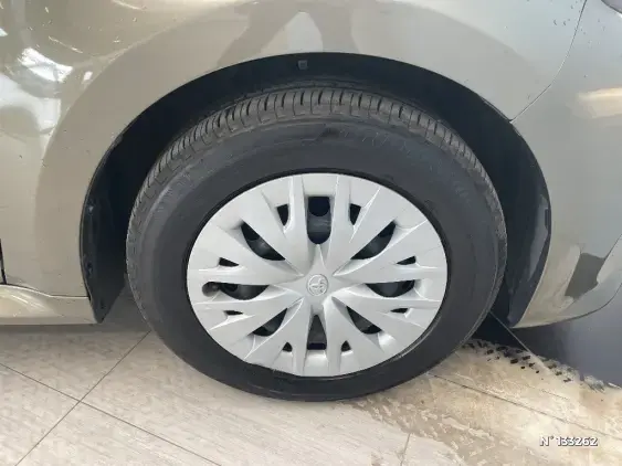 TOYOTA YARIS IV - voiture d'occasion - Photo 8