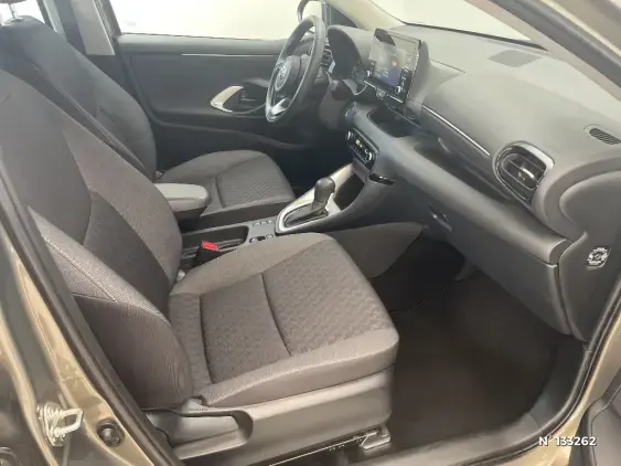 TOYOTA YARIS IV - voiture d'occasion - Photo 10