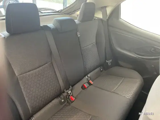 TOYOTA YARIS IV - voiture d'occasion - Photo 11