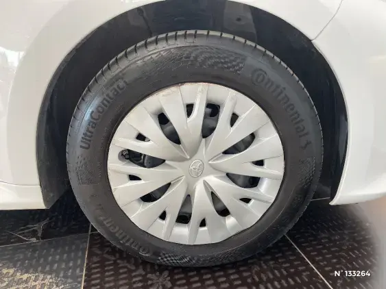 TOYOTA YARIS IV - voiture d'occasion - Photo 8