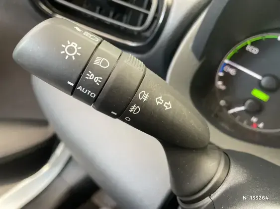 TOYOTA YARIS IV - voiture d'occasion - Photo 40