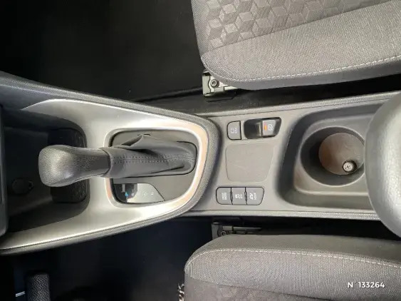 TOYOTA YARIS IV - voiture d'occasion - Photo 41