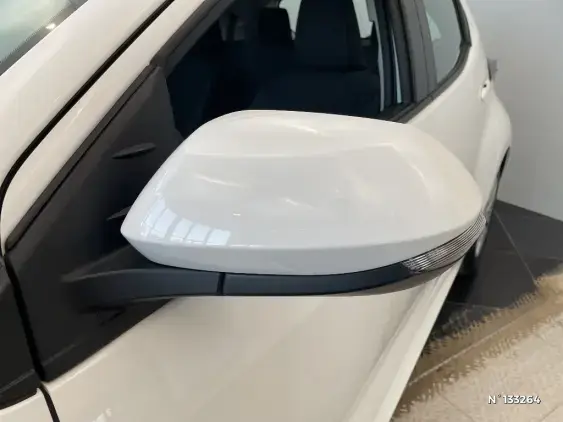 TOYOTA YARIS IV - voiture d'occasion - Photo 42