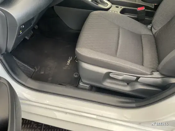 TOYOTA YARIS IV - voiture d'occasion - Photo 28