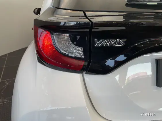 TOYOTA YARIS IV - voiture d'occasion - Photo 29