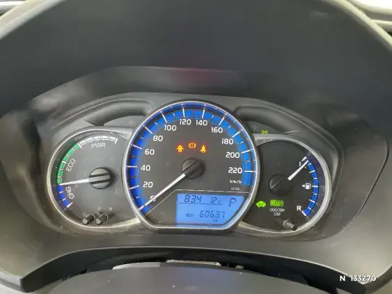 TOYOTA YARIS III - voiture d'occasion - Photo 12