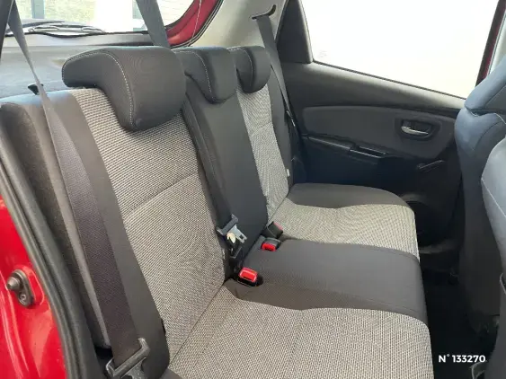 TOYOTA YARIS III - voiture d'occasion - Photo 11