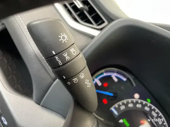 TOYOTA RAV4 V - voiture d'occasion - Photo 34