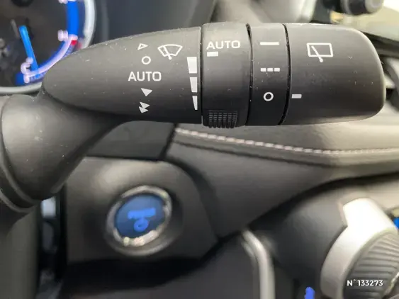 TOYOTA RAV4 V - voiture d'occasion - Photo 35