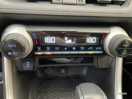 TOYOTA RAV4 V - voiture d'occasion - Photo 37