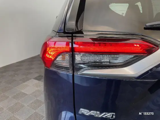 TOYOTA RAV4 V - voiture d'occasion - Photo 27