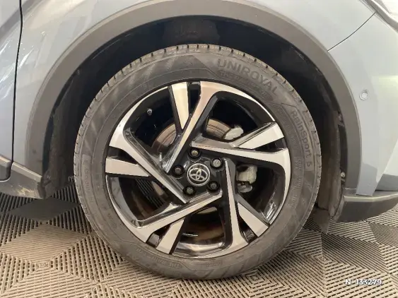 TOYOTA C-HR - voiture d'occasion - Photo 8