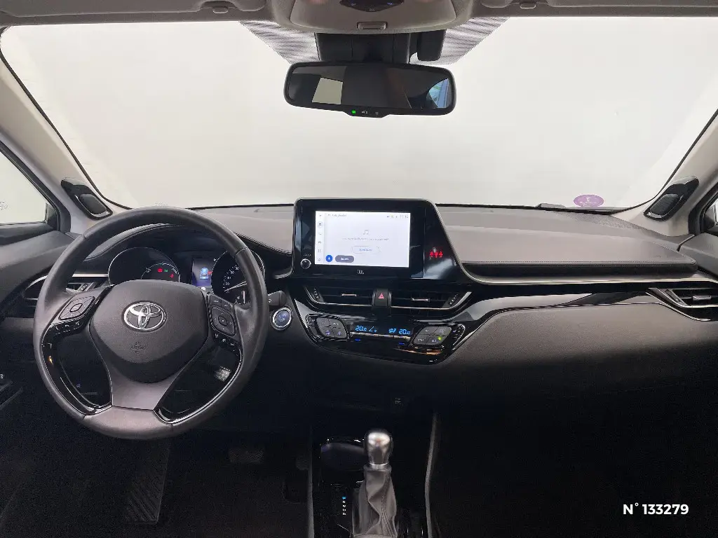 TOYOTA C-HR - Miniature 6