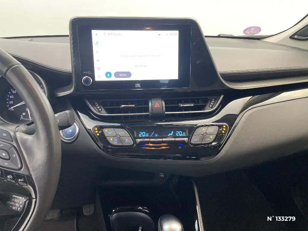 TOYOTA C-HR - Miniature 7