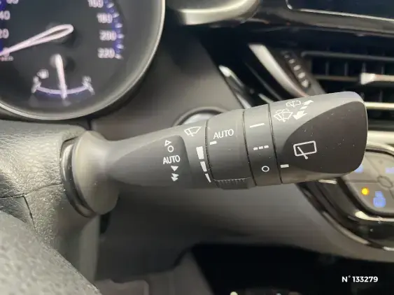 TOYOTA C-HR - voiture d'occasion - Photo 39