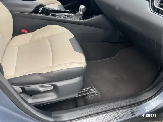 TOYOTA C-HR - voiture d'occasion - Photo 26