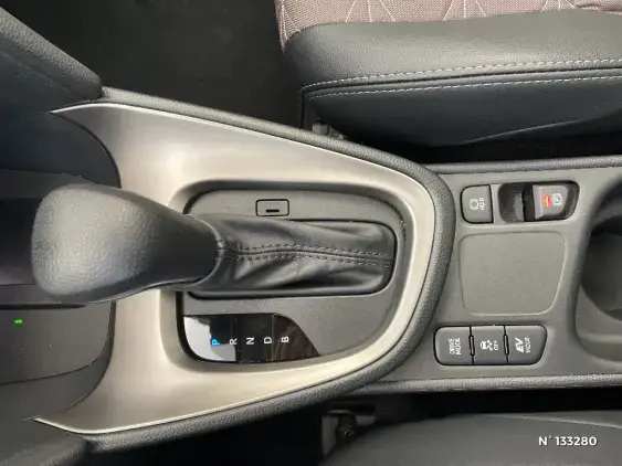 TOYOTA YARIS CROSS I - voiture d'occasion - Photo 36