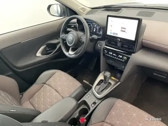 TOYOTA YARIS CROSS I - voiture d'occasion - Photo 10