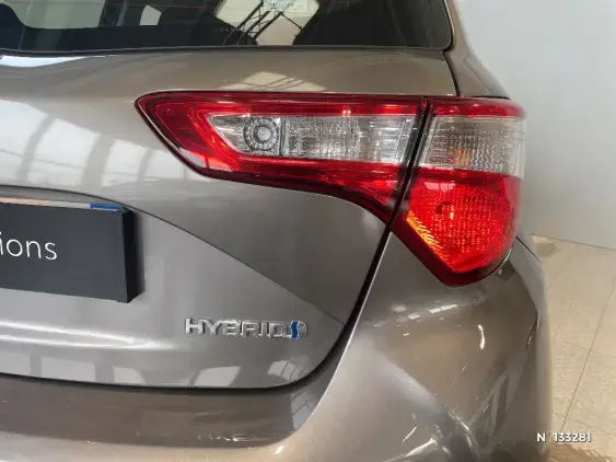 TOYOTA YARIS III - voiture d'occasion - Photo 30