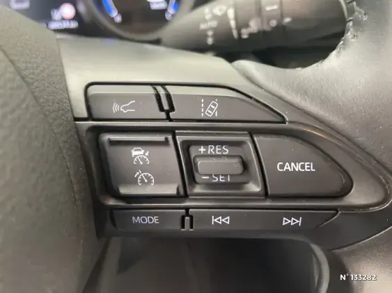 TOYOTA YARIS CROSS I - voiture d'occasion - Photo 37