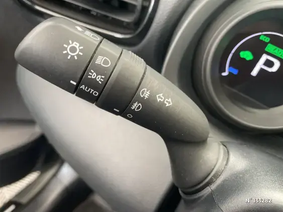 TOYOTA YARIS CROSS I - voiture d'occasion - Photo 40