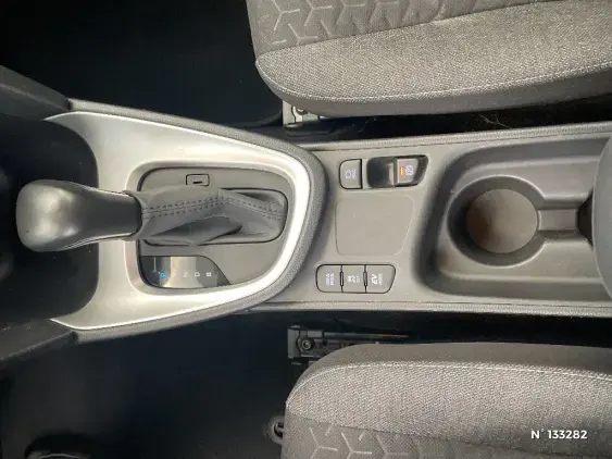 TOYOTA YARIS CROSS I - voiture d'occasion - Photo 41