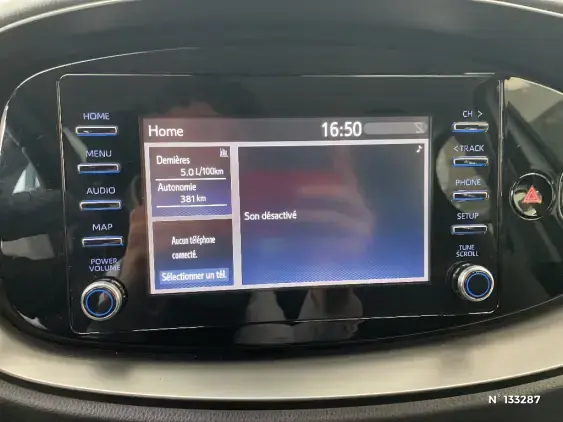 TOYOTA AYGO X - voiture d'occasion - Photo 38