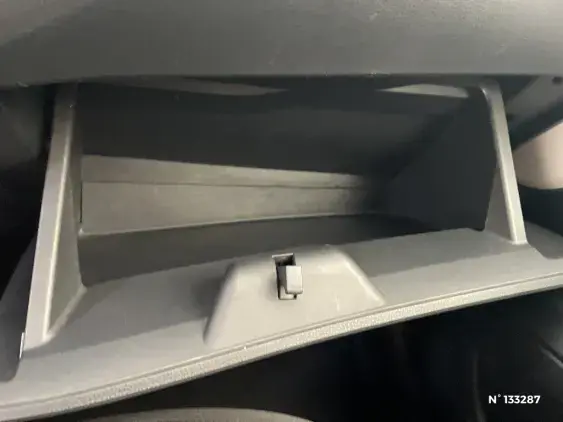 TOYOTA AYGO X - voiture d'occasion - Photo 42