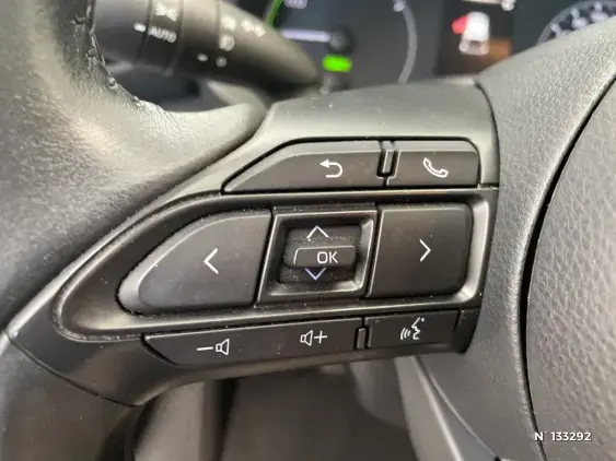 TOYOTA YARIS IV - voiture d'occasion - Photo 36