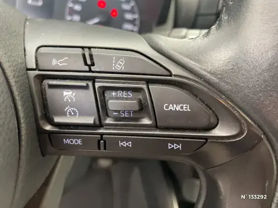 TOYOTA YARIS IV - voiture d'occasion - Photo 37