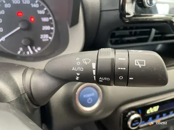 TOYOTA YARIS IV - voiture d'occasion - Photo 38