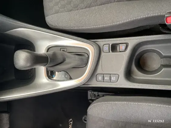 TOYOTA YARIS IV - voiture d'occasion - Photo 40