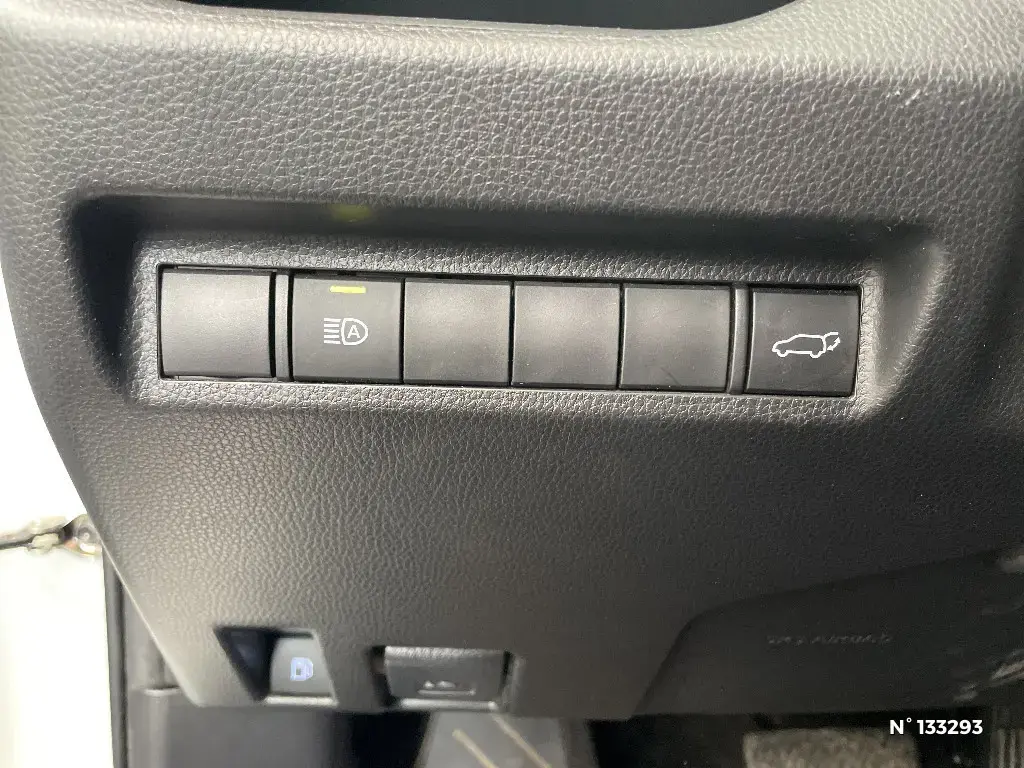 TOYOTA RAV4 V - Miniature 11