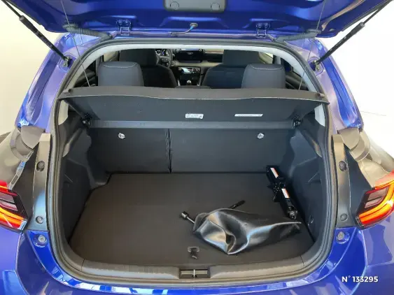TOYOTA YARIS IV - voiture d'occasion - Photo 7
