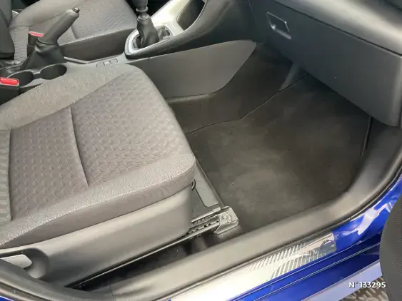 TOYOTA YARIS IV - voiture d'occasion - Photo 26