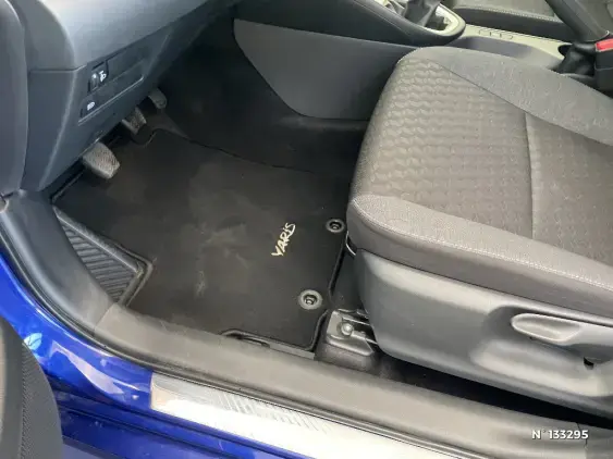 TOYOTA YARIS IV - voiture d'occasion - Photo 28