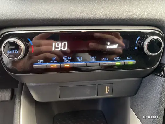 TOYOTA YARIS IV - voiture d'occasion - Photo 37