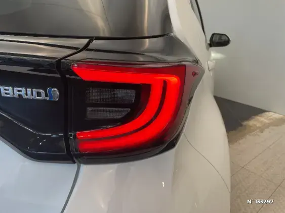 TOYOTA YARIS IV - voiture d'occasion - Photo 26