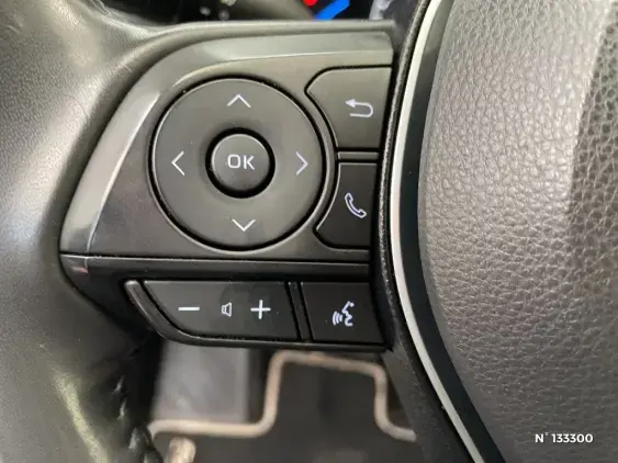 TOYOTA RAV4 V - voiture d'occasion - Photo 37