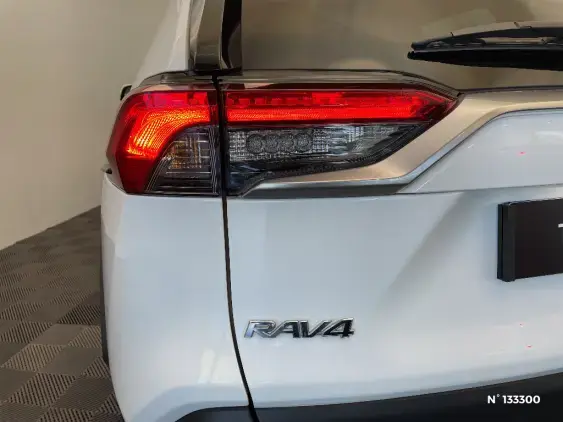 TOYOTA RAV4 V - voiture d'occasion - Photo 29