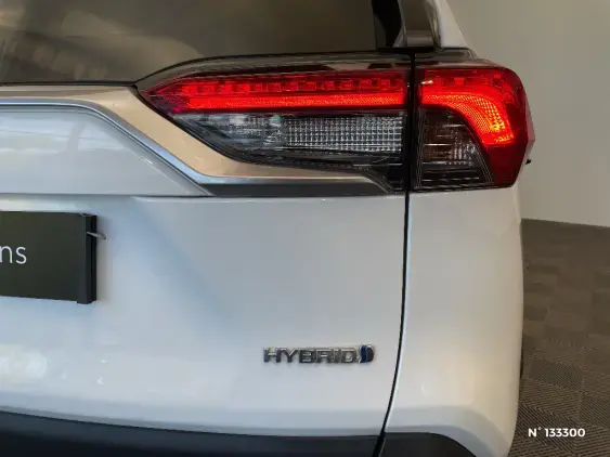 TOYOTA RAV4 V - voiture d'occasion - Photo 30