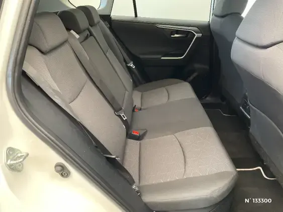 TOYOTA RAV4 V - voiture d'occasion - Photo 11
